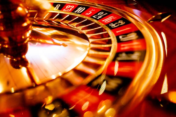 dian platform homepage showing slot games, live tables, and sportsbook sections